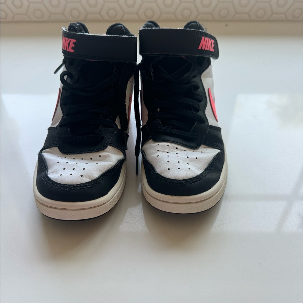 Nike court jordans mid rise for girls 3.5 youth - Picture 2 of 5